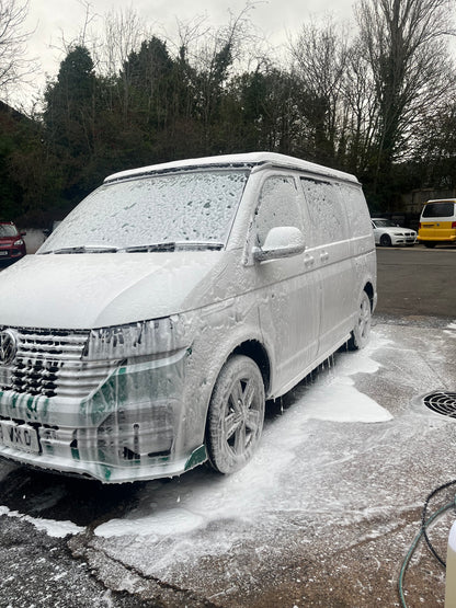 1L snow foam premium formula.